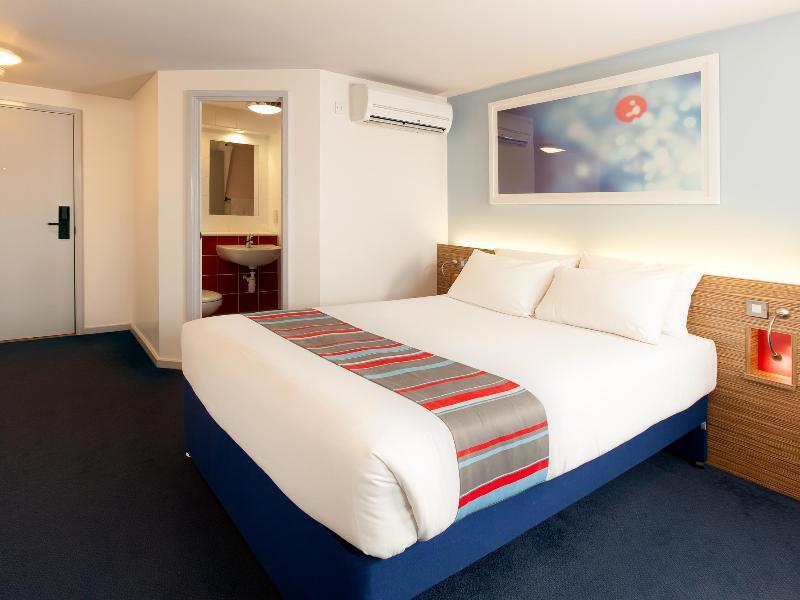 Travelodge Worthing Seafront מראה חיצוני תמונה